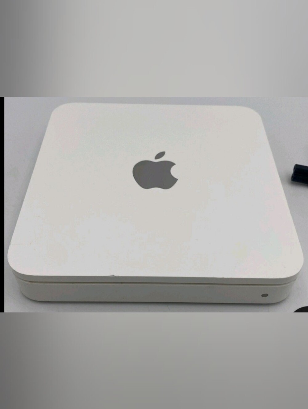 Apple A1409 File Server Time Capsule - Picture 2 of 6